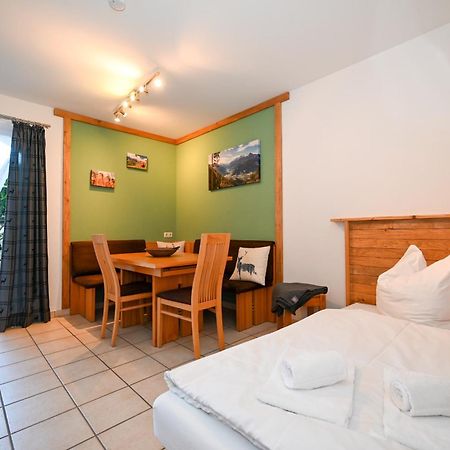 Panorama Apartments Bruck By All In One Apartments Фуш-ан-дер-Гросглокнерштрассе Экстерьер фото