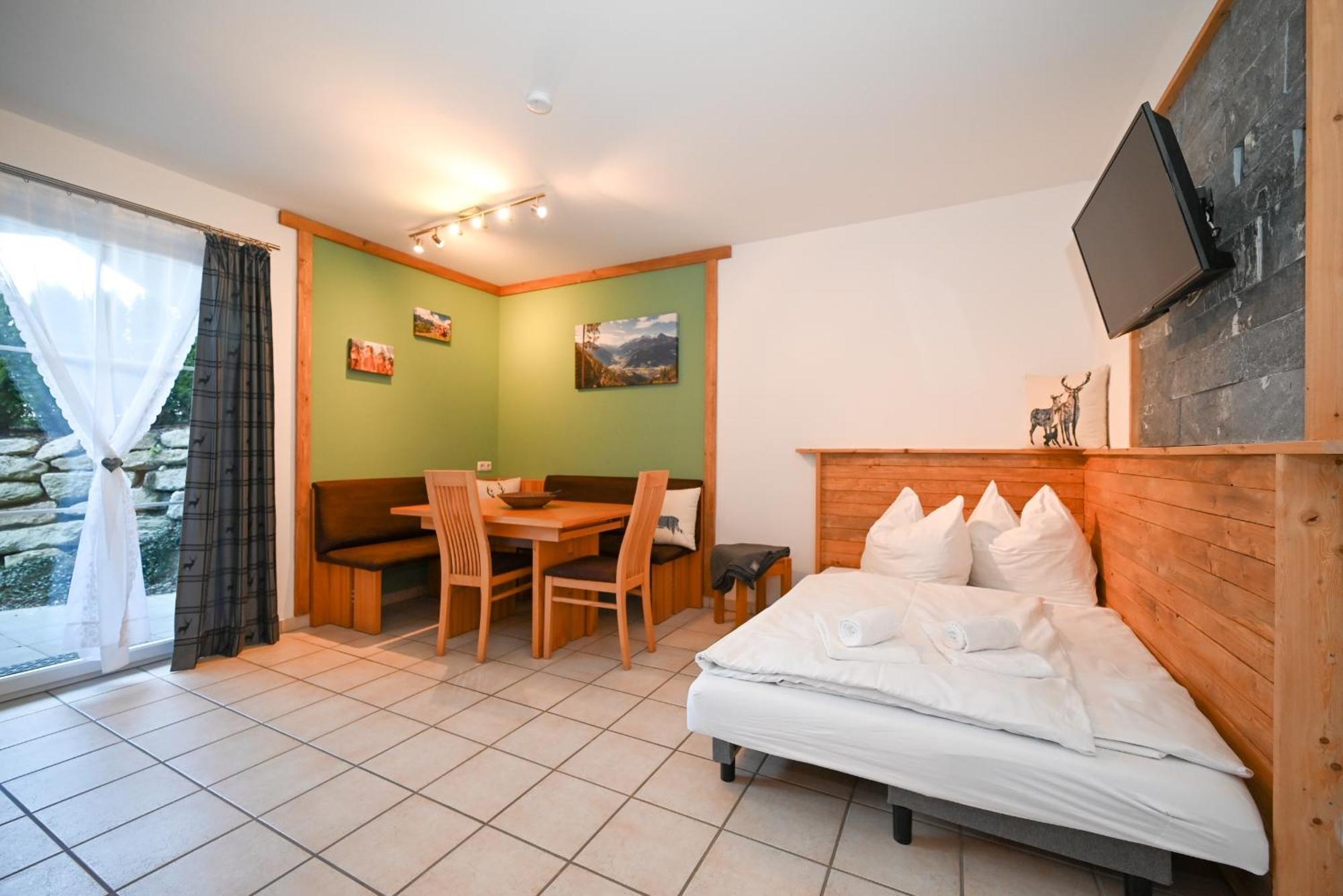 Panorama Apartments Bruck By All In One Apartments Фуш-ан-дер-Гросглокнерштрассе Экстерьер фото